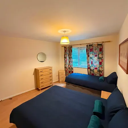 Comfortable 1-bed Near Croke Park 80